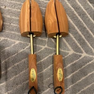 Woodlore Men's Adjustable Cedar Shoe Tree Size L (10-11.5D)